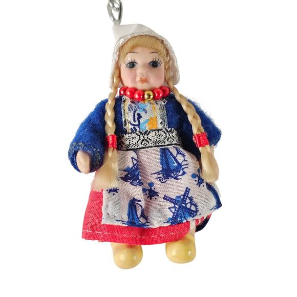 Vintage Dutch Girl Keychain Doll in Traditional Dress Braids Wooden Shoes 3" - Picture 6 of 11